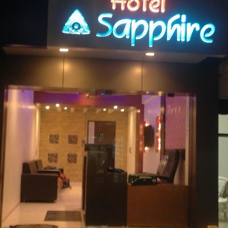 Hotel Sapphire Junagadh Dış mekan fotoğraf
