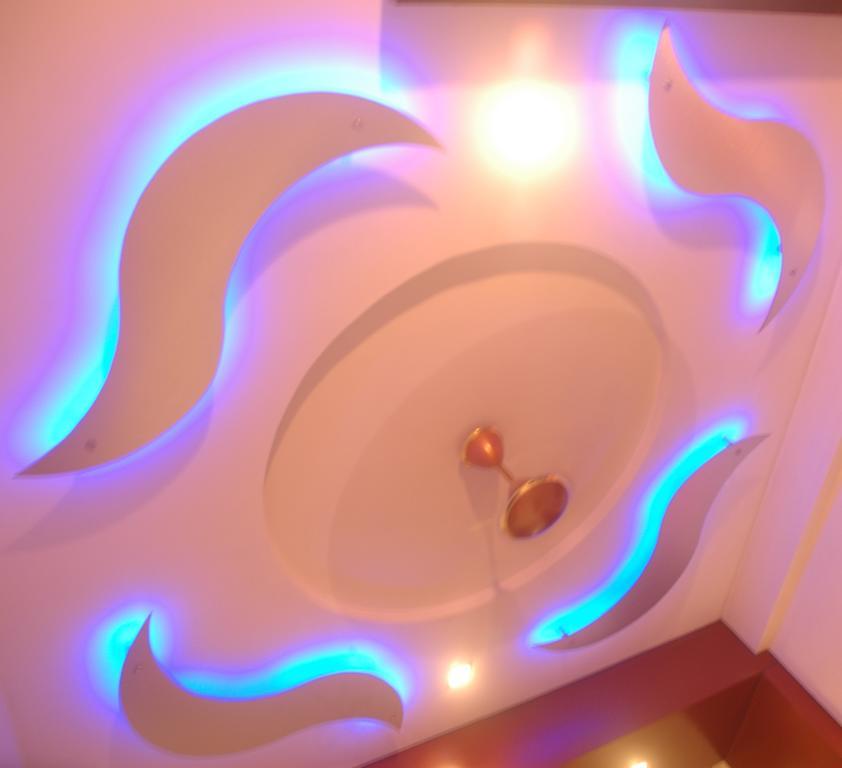 Hotel Sapphire Junagadh Dış mekan fotoğraf